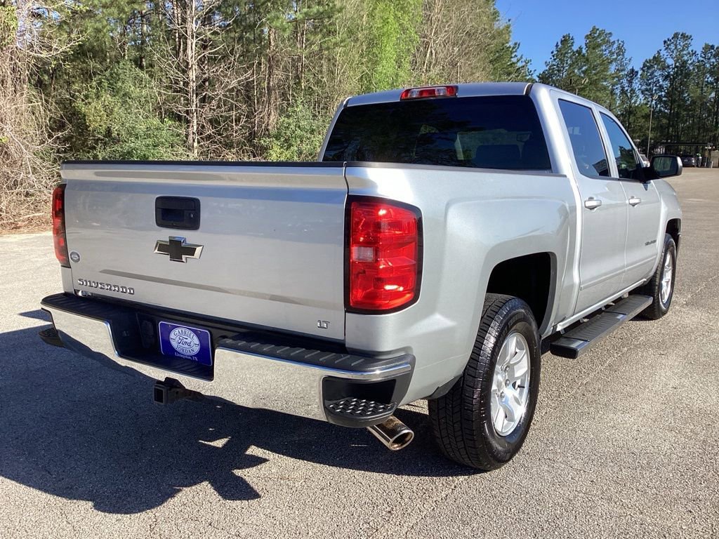 Used 2017 Chevrolet Silverado 1500 LT w/ LT Convenience Package image 5