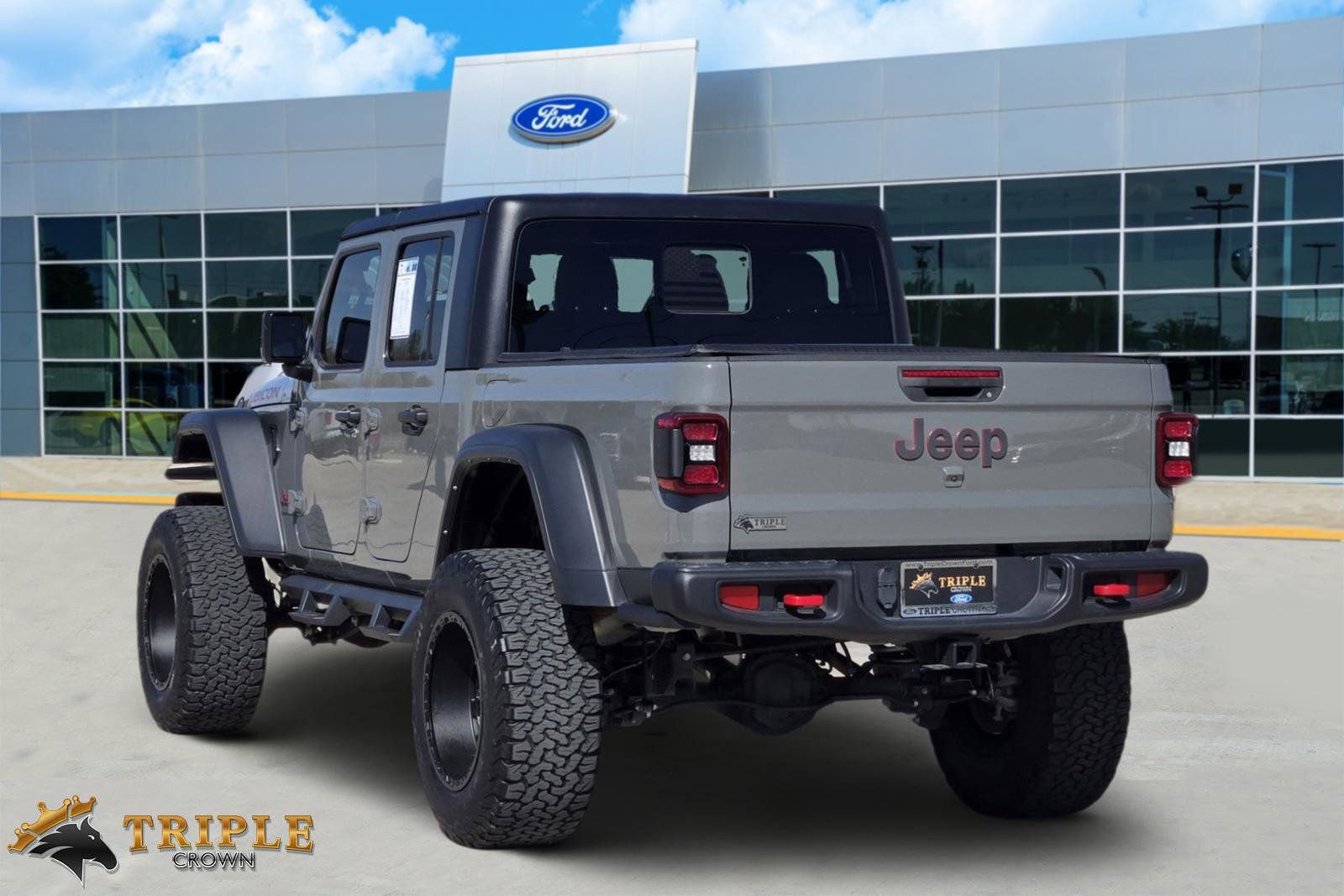Used 2023 Jeep Gladiator Rubicon w/ LED Lighting Group image 4
