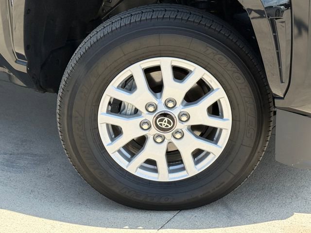 Used 2025 Toyota Tacoma SR5 image 2