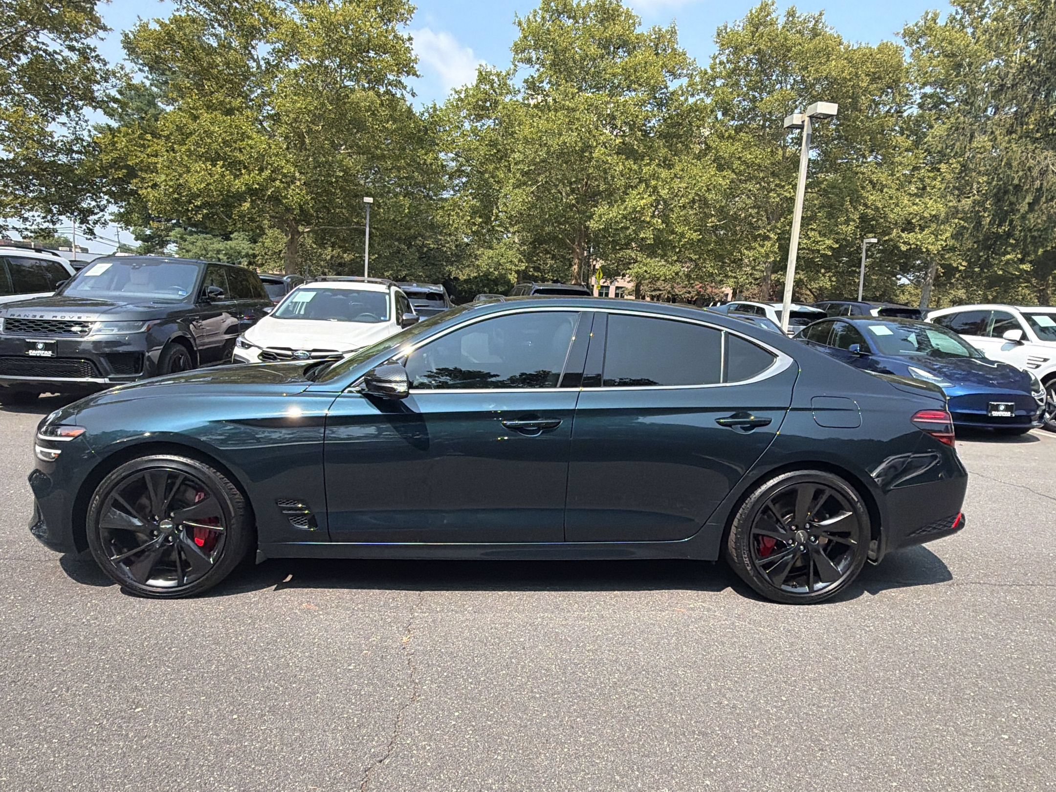 Used 2022 Genesis G70 3.3T w/ Sport Prestige Package AWD/4WD image 2
