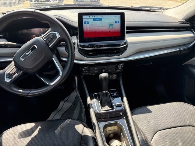 Used 2022 Jeep Compass Limited w/ Elite Group AWD/4WD image 23