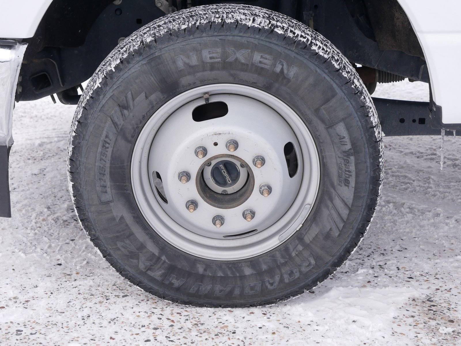 Certified 2024 Ford F350 XLT image 11