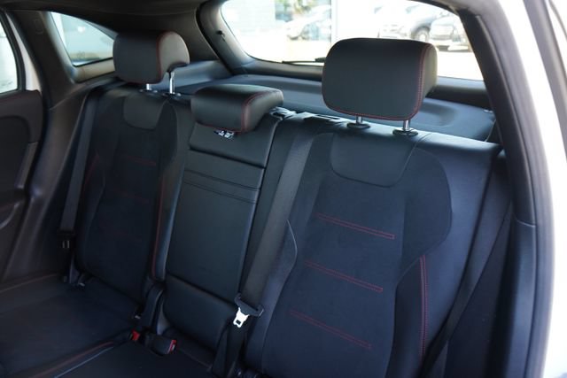 Used 2022 Mercedes-Benz GLA 35 AMG 4MATIC image 29