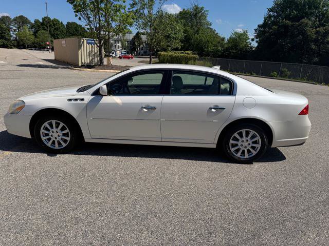 Used 2011 Buick Lucerne CXL FWD image 6