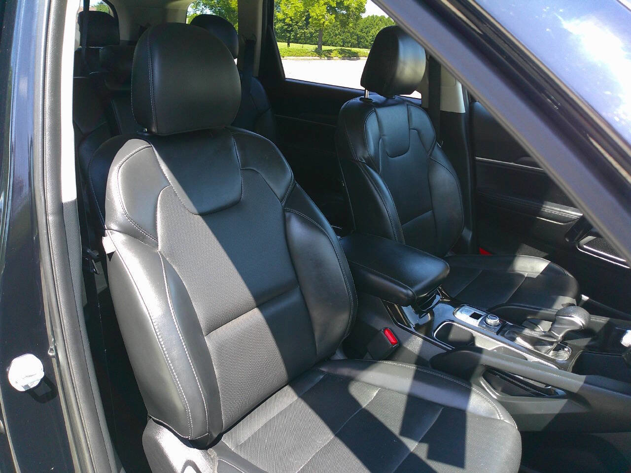 Used 2021 Kia Telluride LX image 17