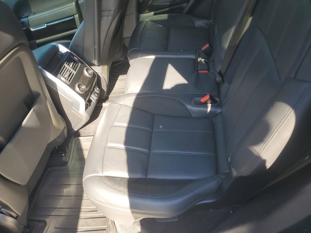 Used 2019 Land Rover Range Rover Sport HST image 14