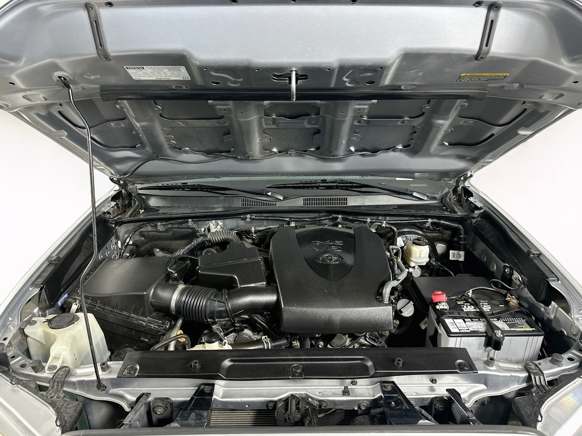 Used 2021 Toyota Tacoma SR5 RWD image 32