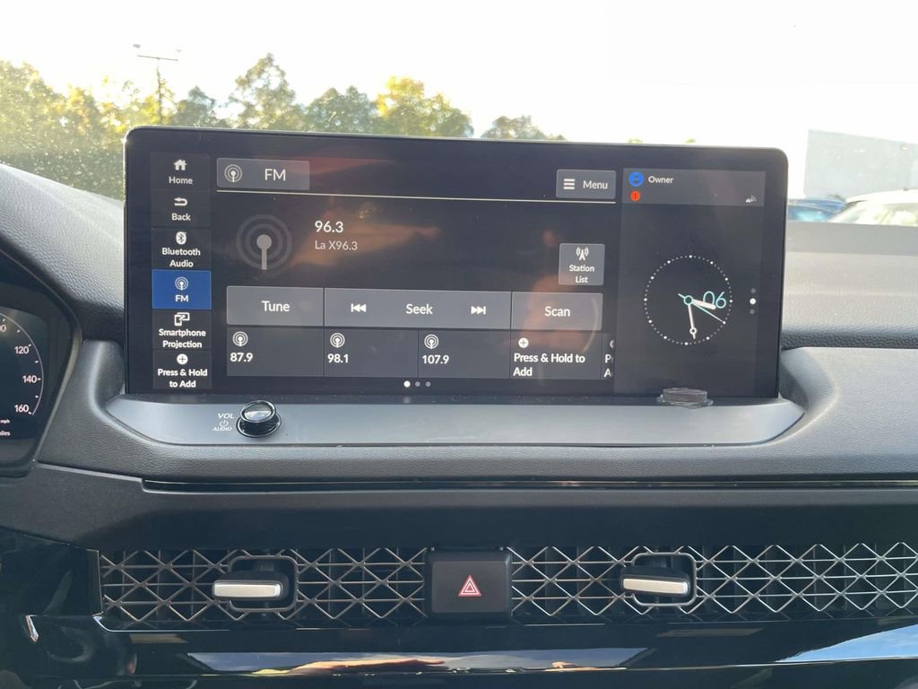 Used 2023 Honda Accord Sport image 28