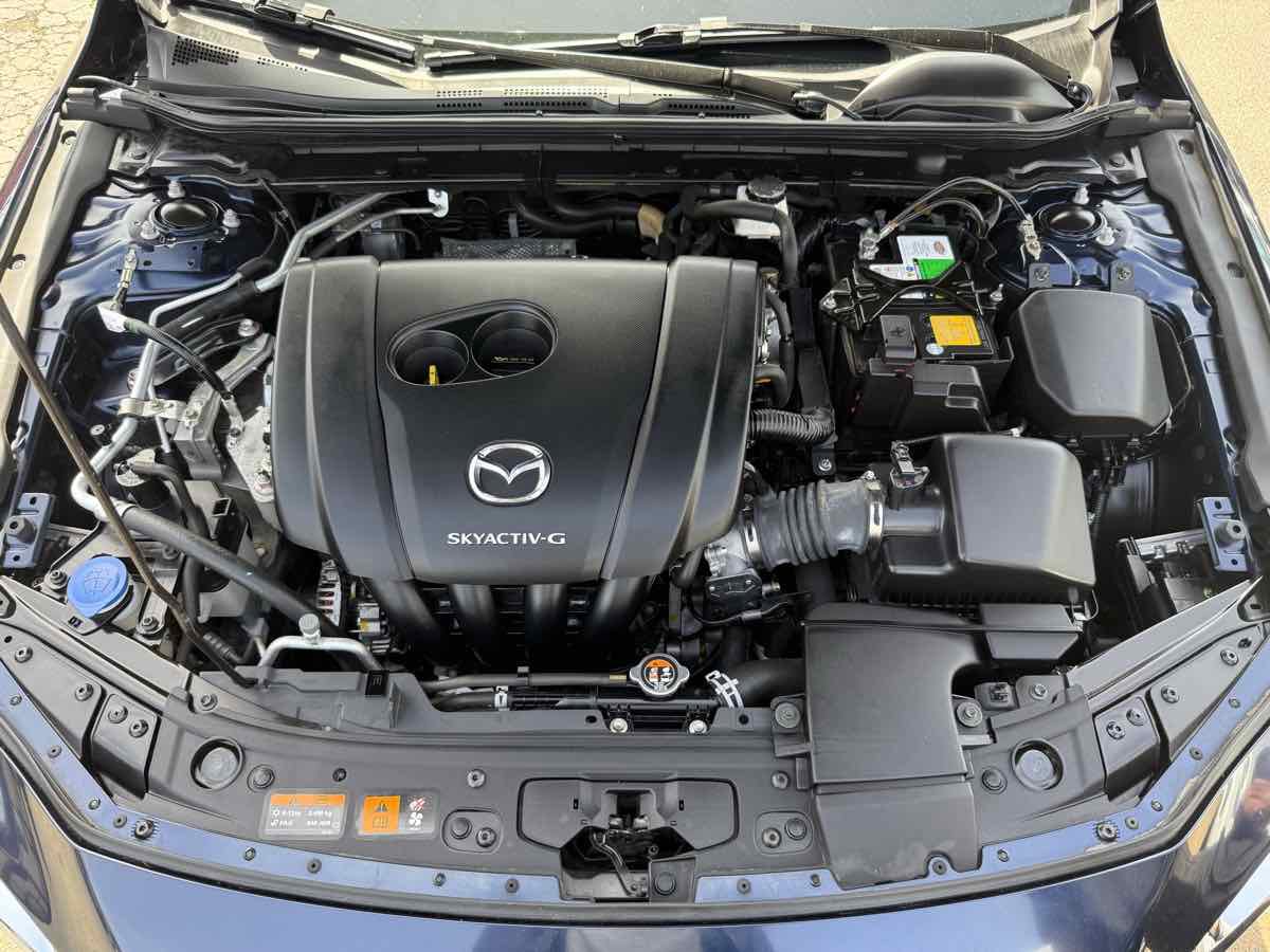 Used 2019 MAZDA MAZDA3 Back Up Cam, Easy Financing, C image 31