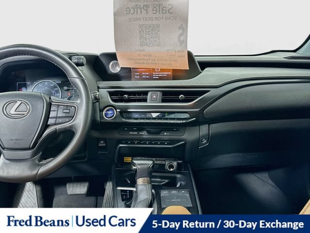 Used 2022 Lexus UX 250h w/ Premium Package AWD/4WD image 33