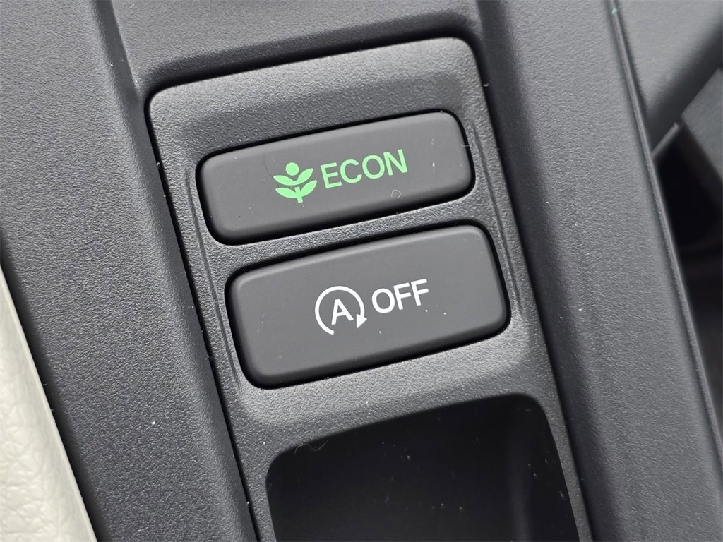 New 2025 Honda Accord SE image 8