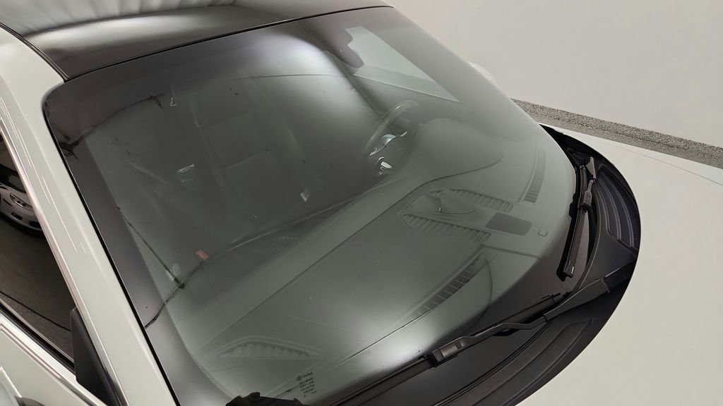 Used 2015 Porsche 911 Turbo AWD/4WD image 27