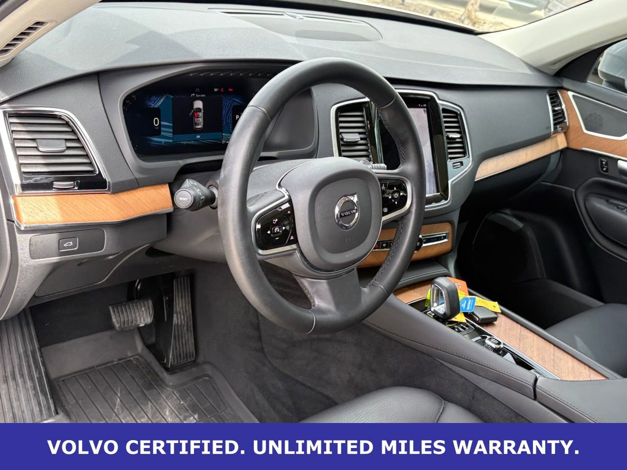 Certified 2024 Volvo XC90 B6 Plus w/ Protection Package Premier AWD/4WD image 21