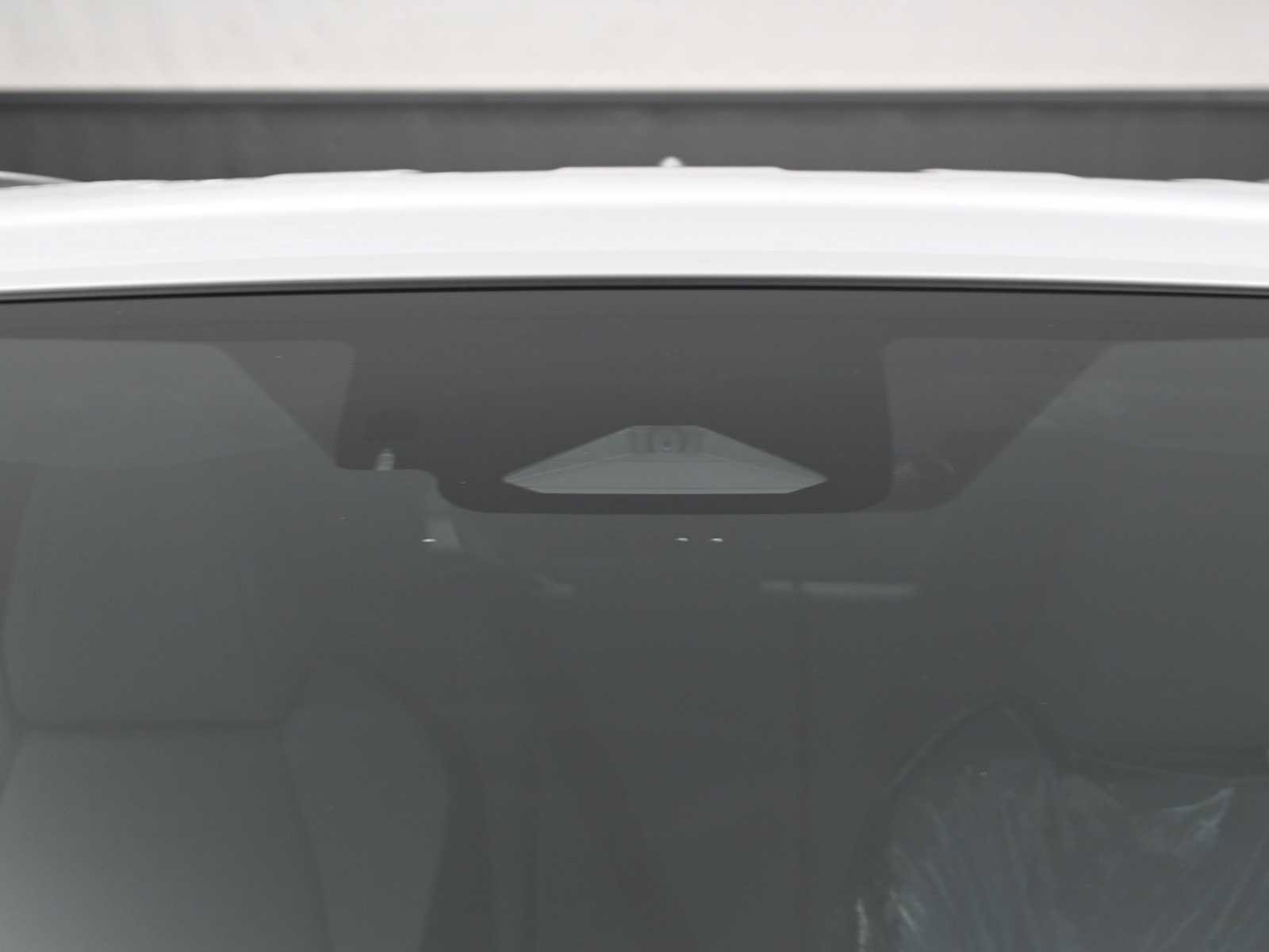 New 2026 Subaru Solterra Premium image 17