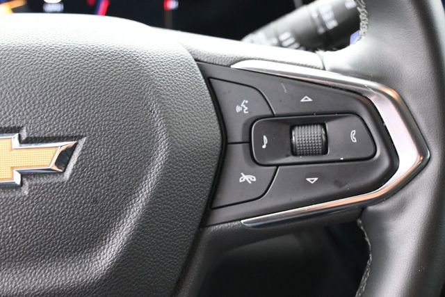 Used 2025 Chevrolet Trax LT w/ LT Convenience Package FWD image 22