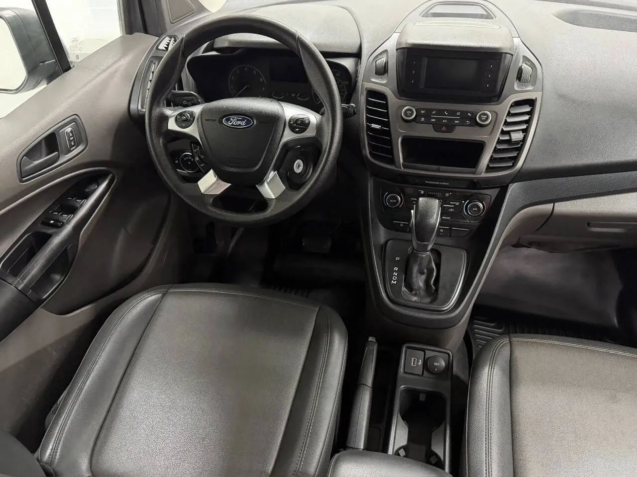 Used 2020 Ford Transit Connect XL FWD image 19
