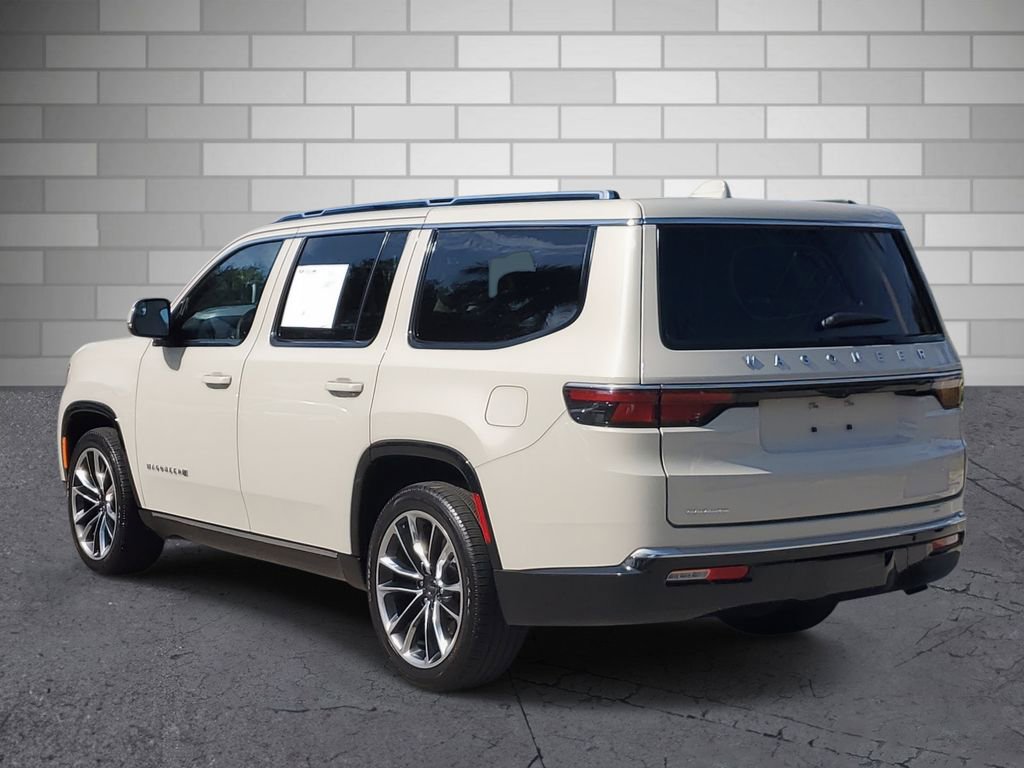 Used 2022 Jeep Wagoneer Series III w/ Premium Group I image 3