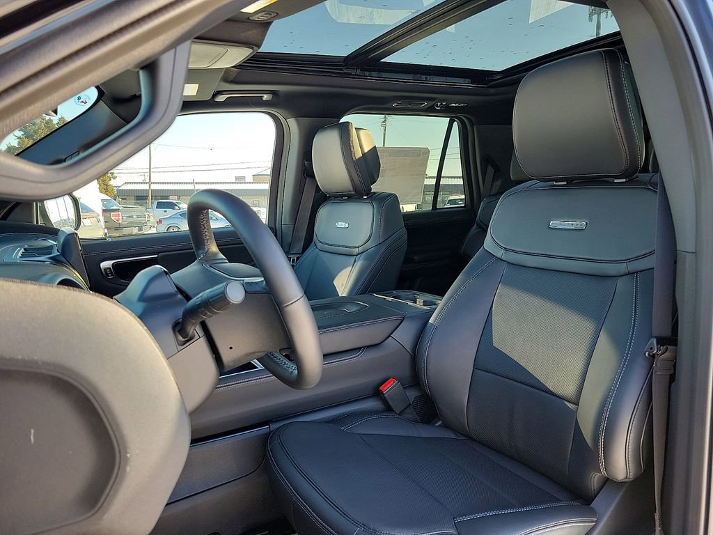 New 2026 Ford Expedition Platinum w/ Stealth Appearance Package image 12