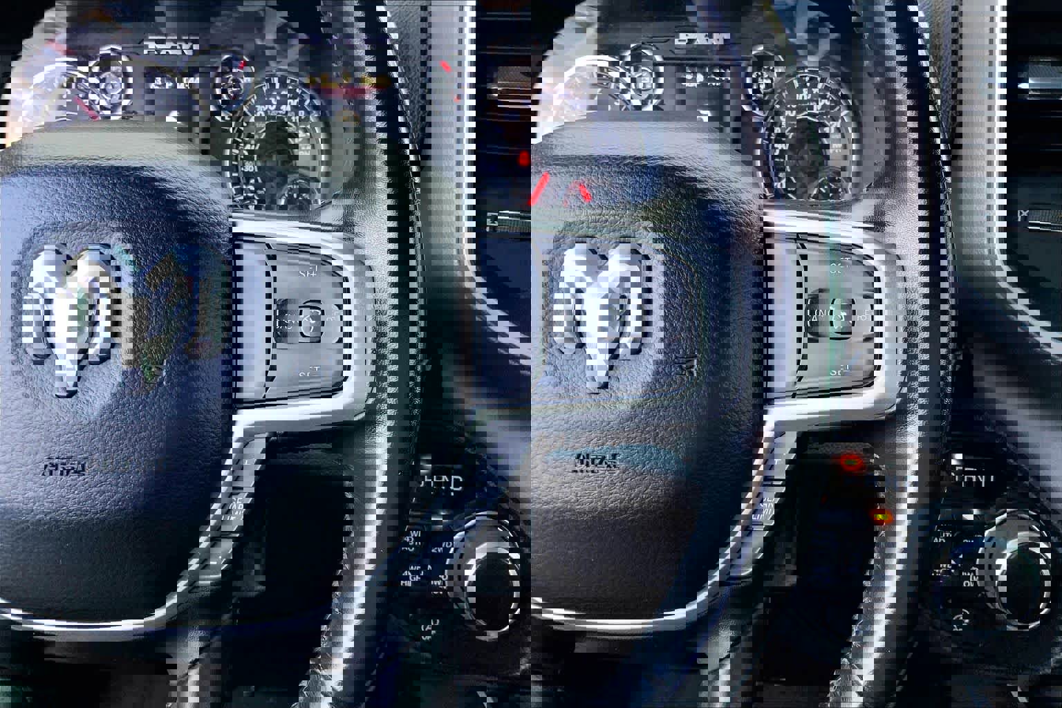 Used 2020 RAM 1500 Lone Star image 25