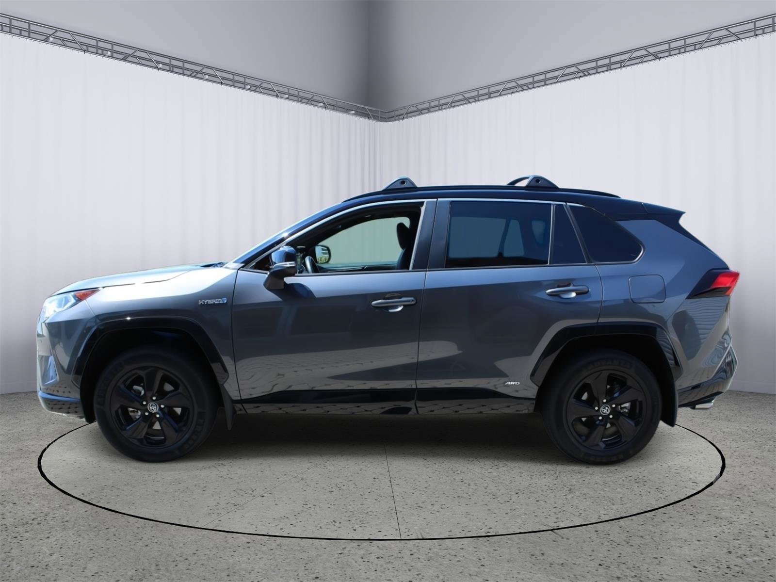 Used 2020 Toyota RAV4 XSE AWD/4WD image 5