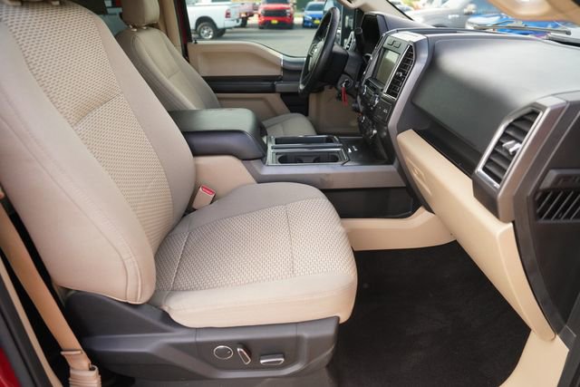 Used 2016 Ford F150 XLT w/ Equipment Group 302A Luxury image 18