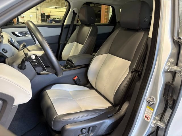 Used 2025 Land Rover Range Rover Velar Dynamic SE AWD/4WD image 13