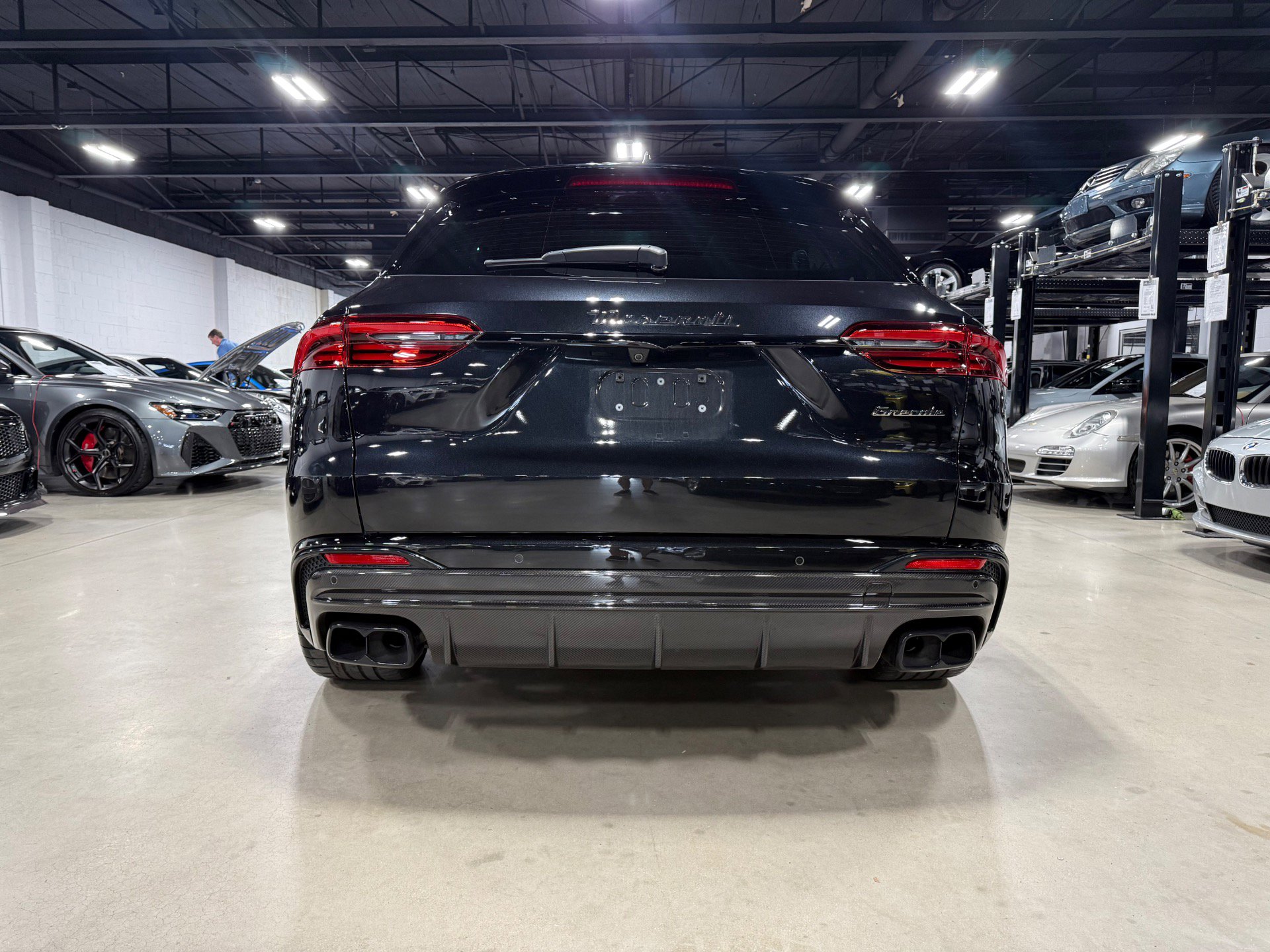 Used 2024 Maserati Grecale Trofeo image 12