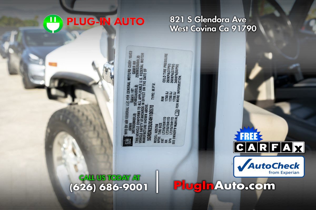 Used 2004 HUMMER H2 w/ Preferred Equipment Group image 12