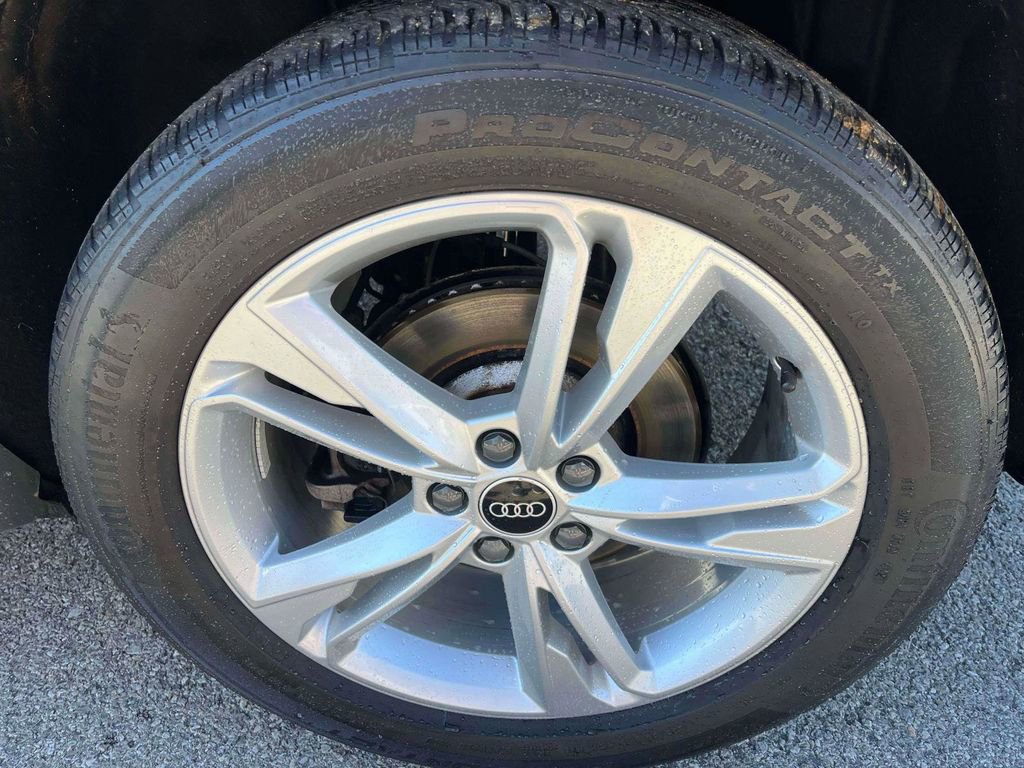Used 2022 Audi Q3 2.0T Premium Plus AWD/4WD image 37