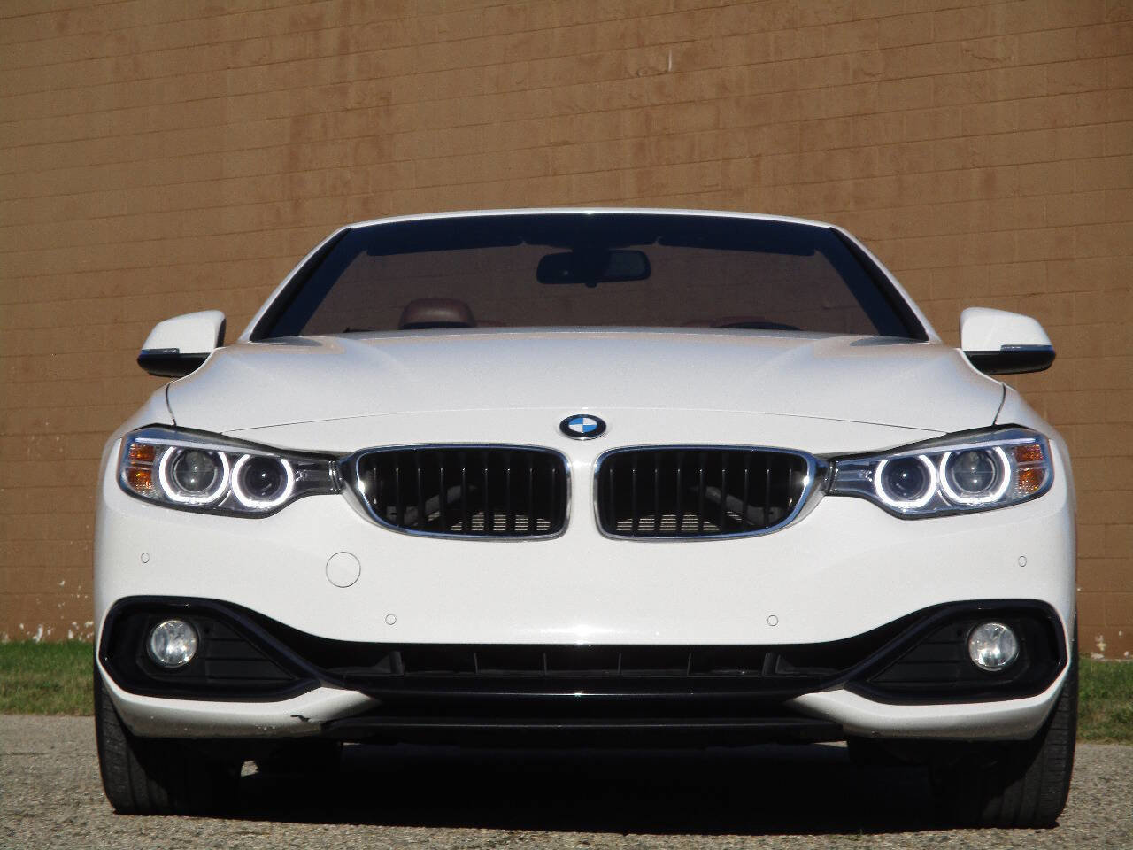 Used 2017 BMW 430i Convertible image 2
