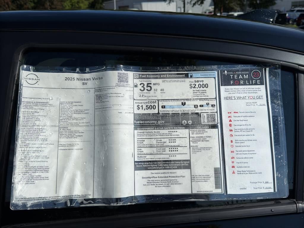 New 2025 Nissan Versa SV image 12