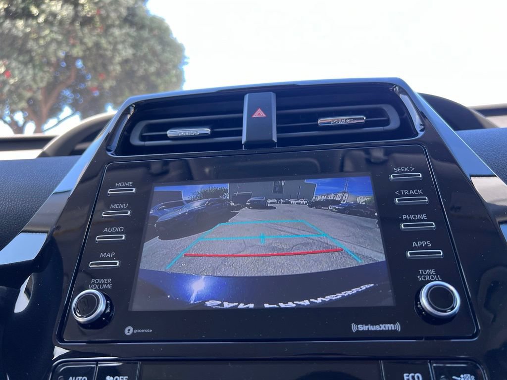 Certified 2022 Toyota Prius LE FWD image 27