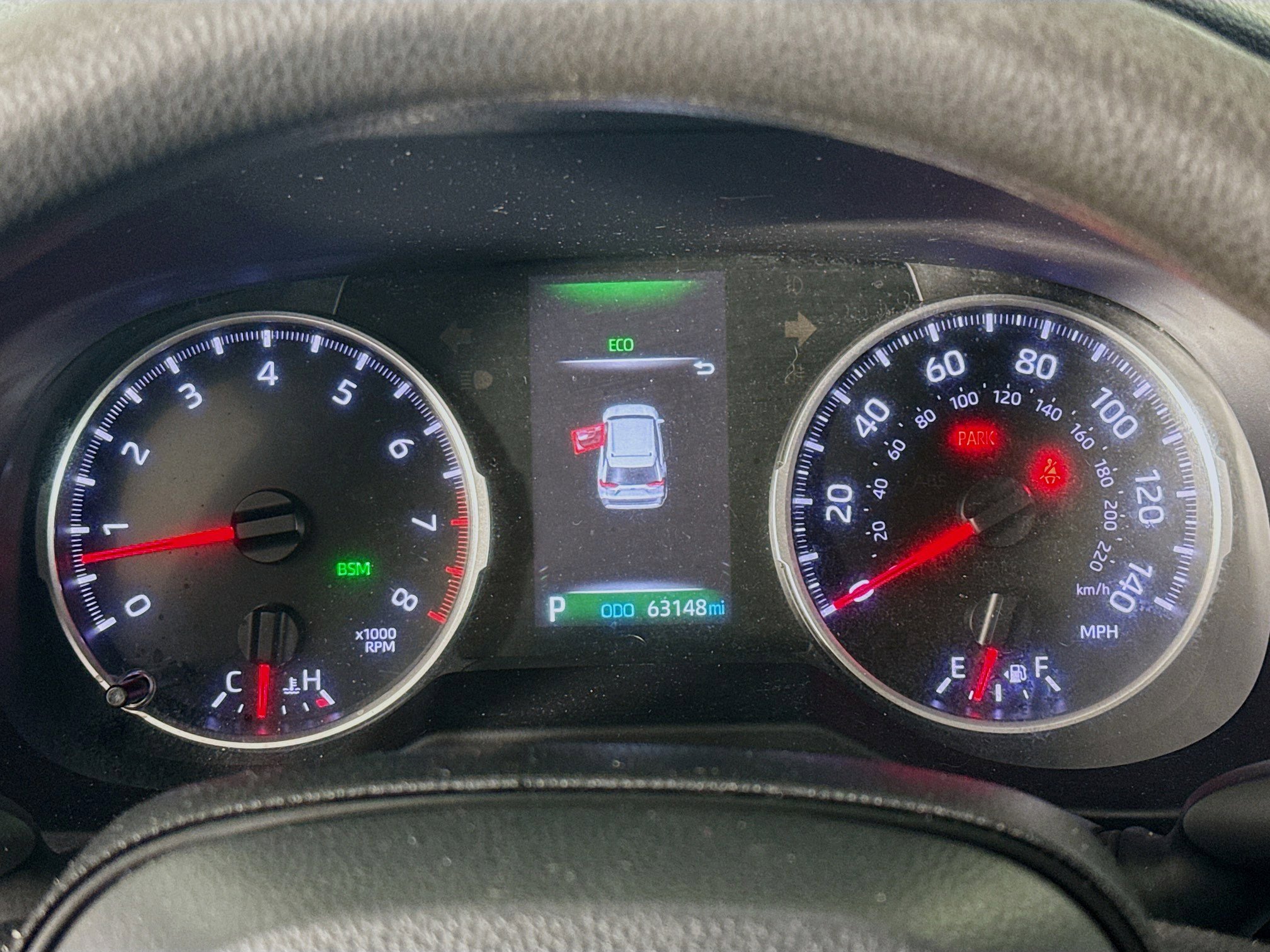 Used 2022 Toyota RAV4 XLE image 16