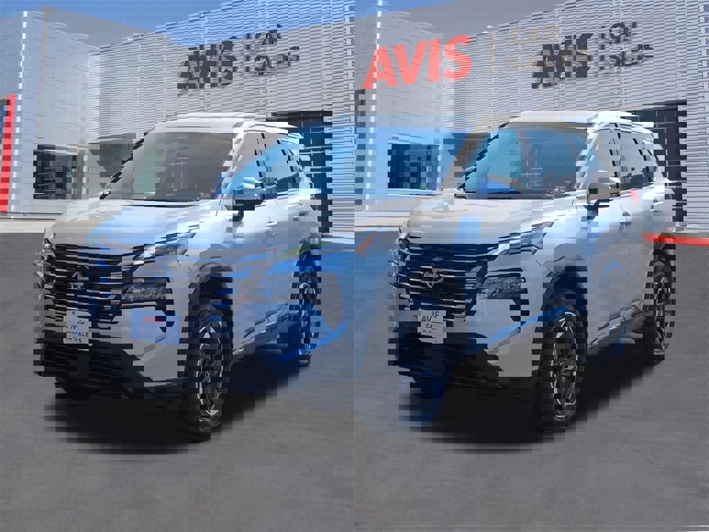 Used 2024 Nissan Rogue SV