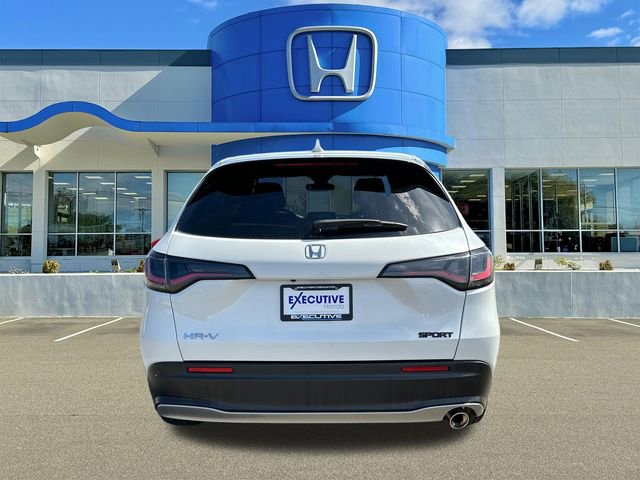 Used 2023 Honda HR-V Sport image 3