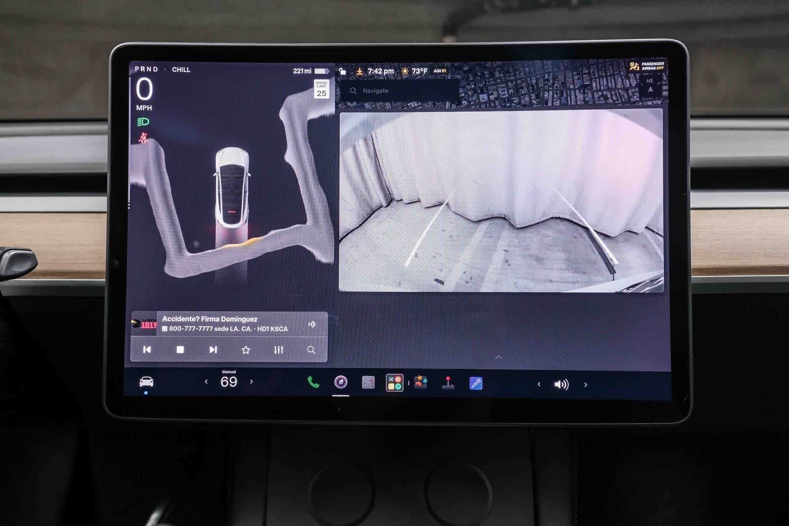 Used 2022 Tesla Model Y Long Range AWD/4WD image 26