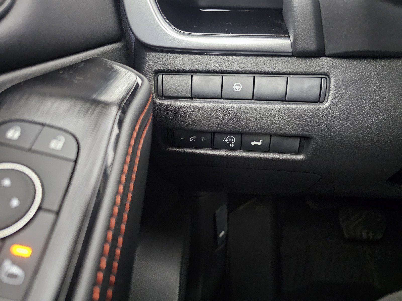 New 2026 Nissan Rogue SV image 35