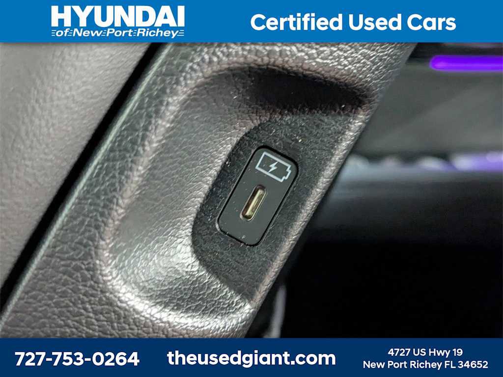 Used 2024 Hyundai Palisade Calligraphy image 22