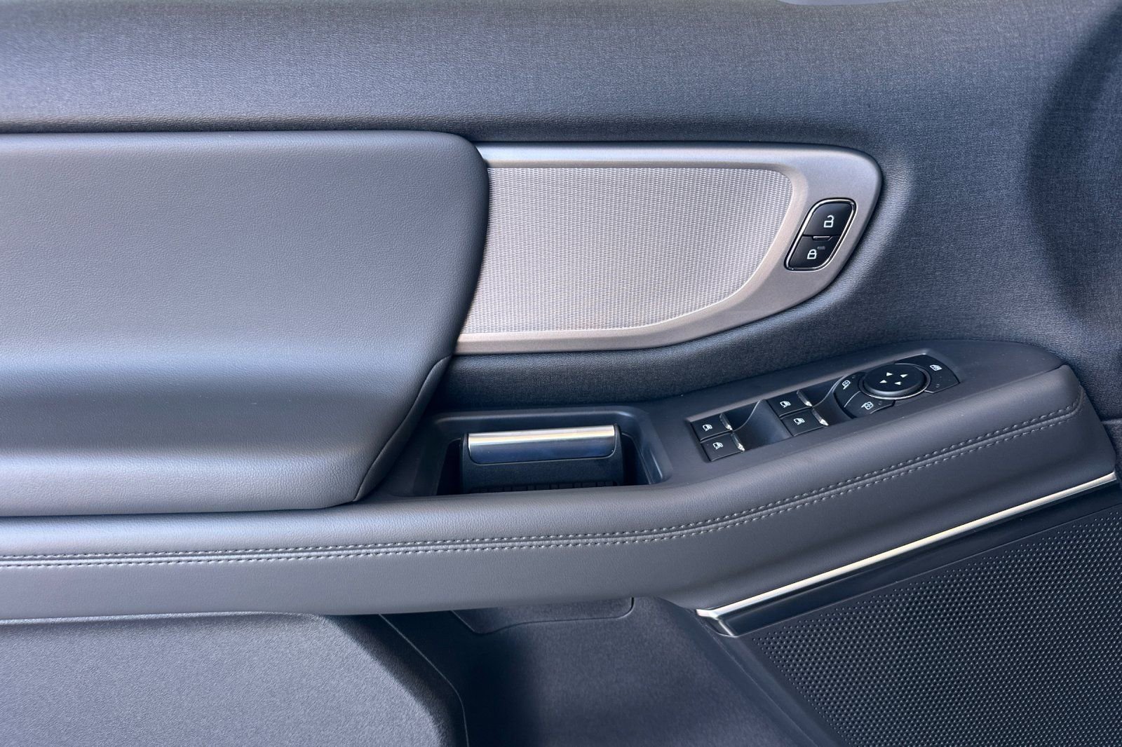 New 2026 Ford Expedition Max Active image 10