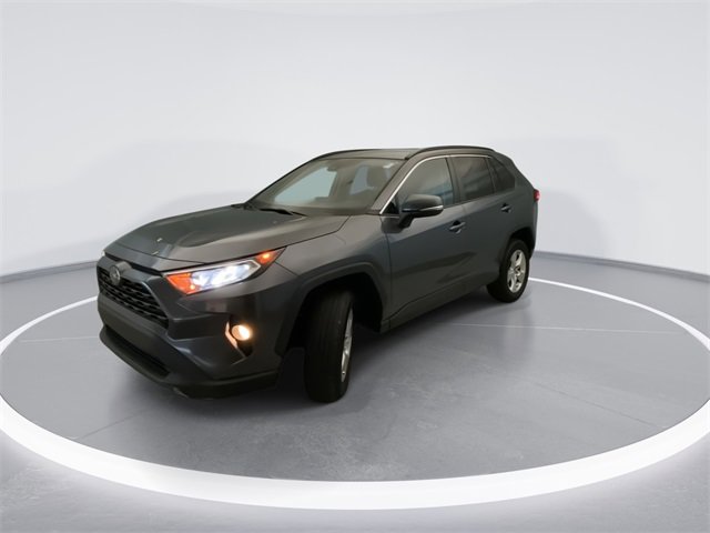 Used 2020 Toyota RAV4 XLE image 8