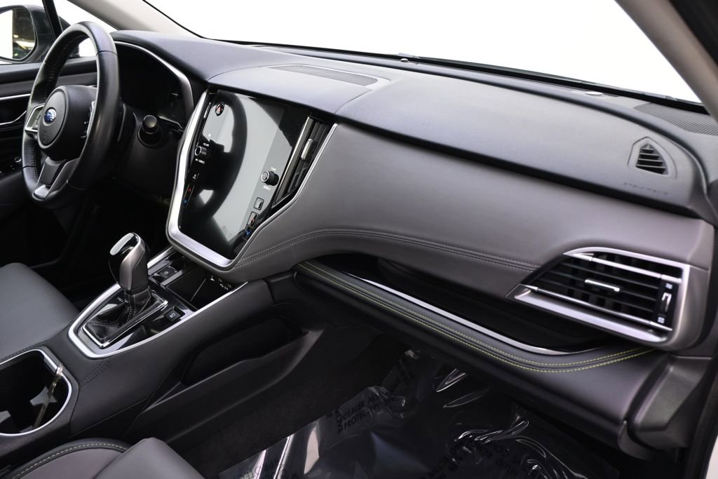 Used 2020 Subaru Outback Onyx Edition XT image 13