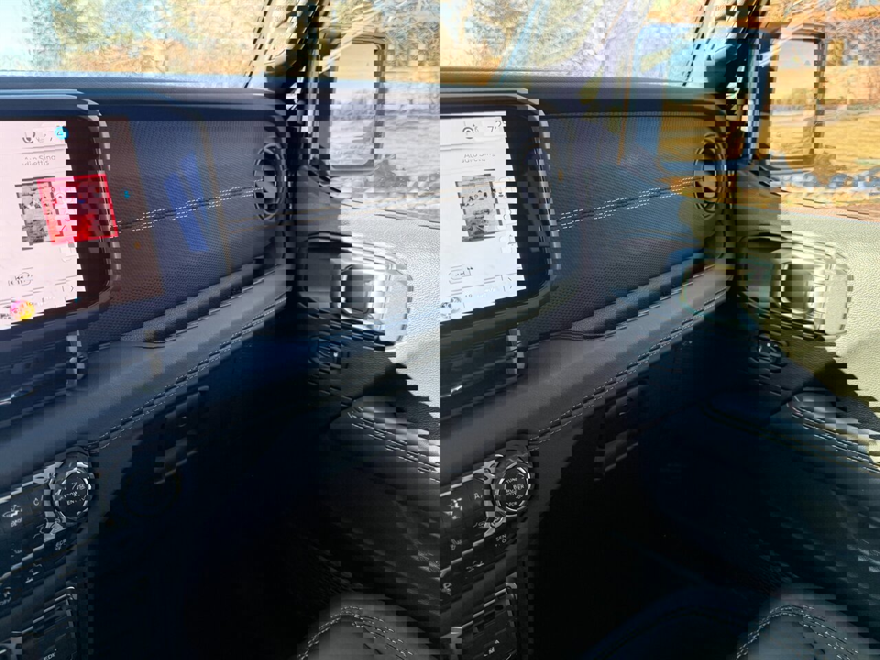 Used 2024 Jeep Wrangler Unlimited Rubicon 392 image 22