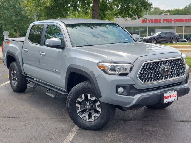 Used 2019 Toyota Tacoma TRD Off-Road w/ Technology Package AWD/4WD image 2