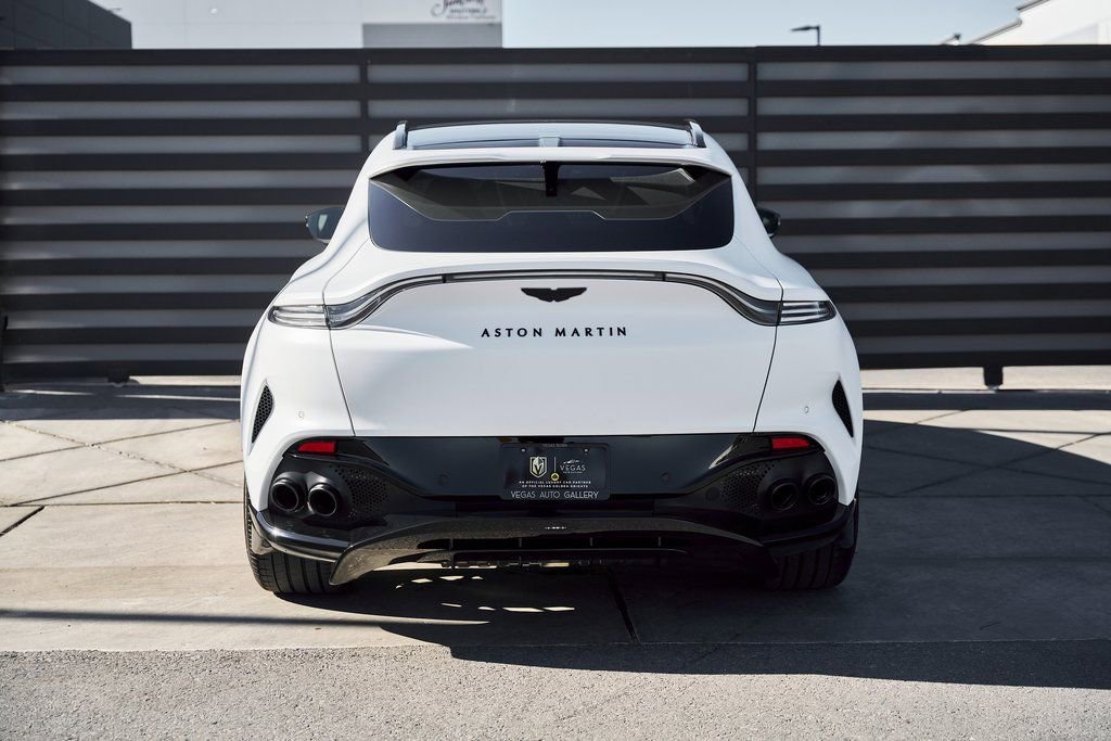 Used 2025 Aston Martin DBX 707 image 17