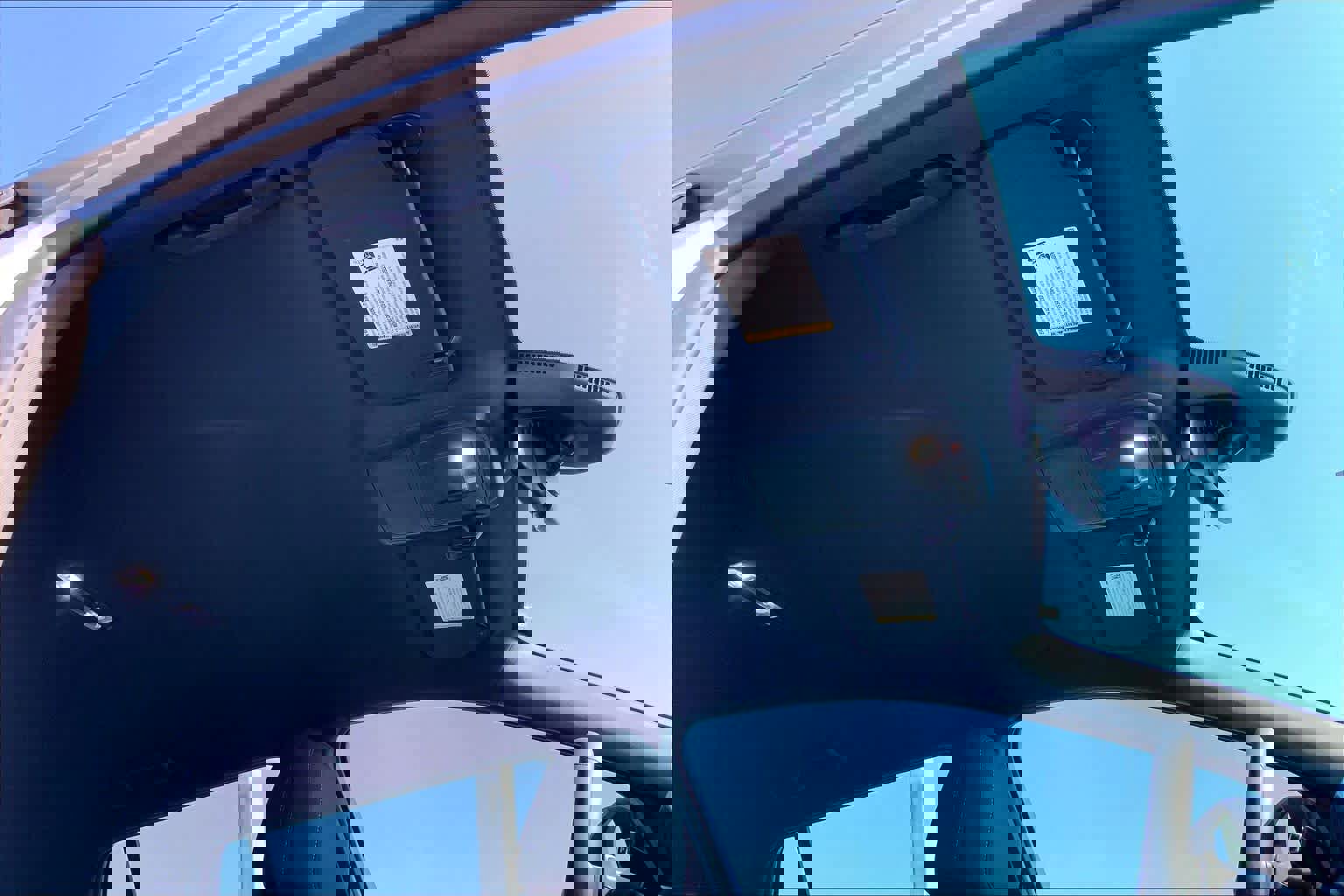 Used 2025 Chevrolet Equinox LT w/ Midnight Edition image 13