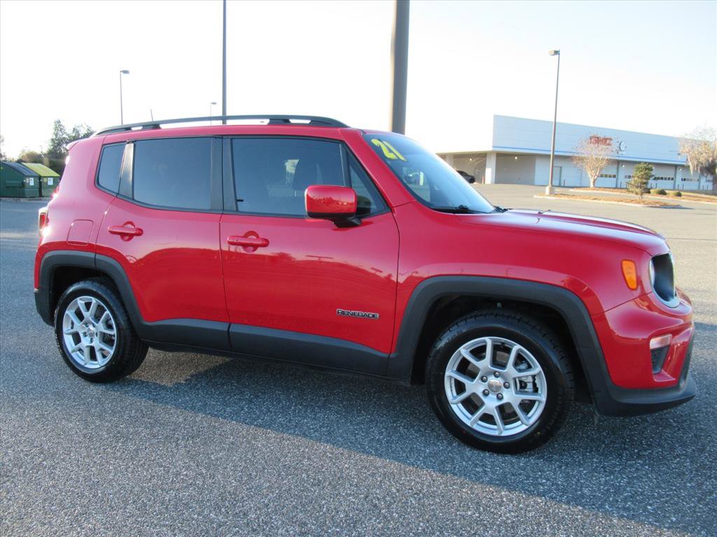 Used 2021 Jeep Renegade Latitude image 2