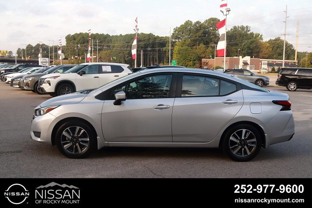 Certified 2024 Nissan Versa SV w/ Trunk Package FWD image 4