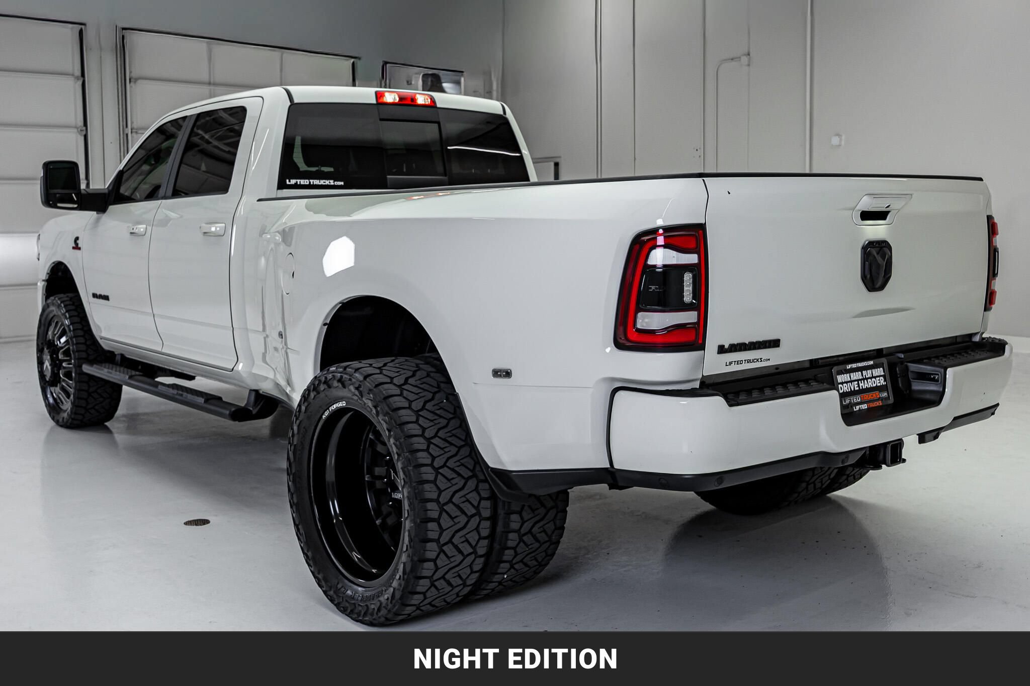 Used 2024 RAM 3500 Laramie w/ Night Edition AWD/4WD image 6