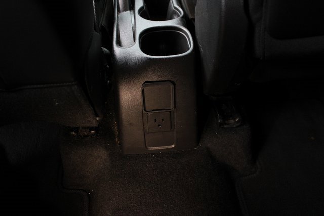 Used 2021 Chevrolet Trax LT image 32