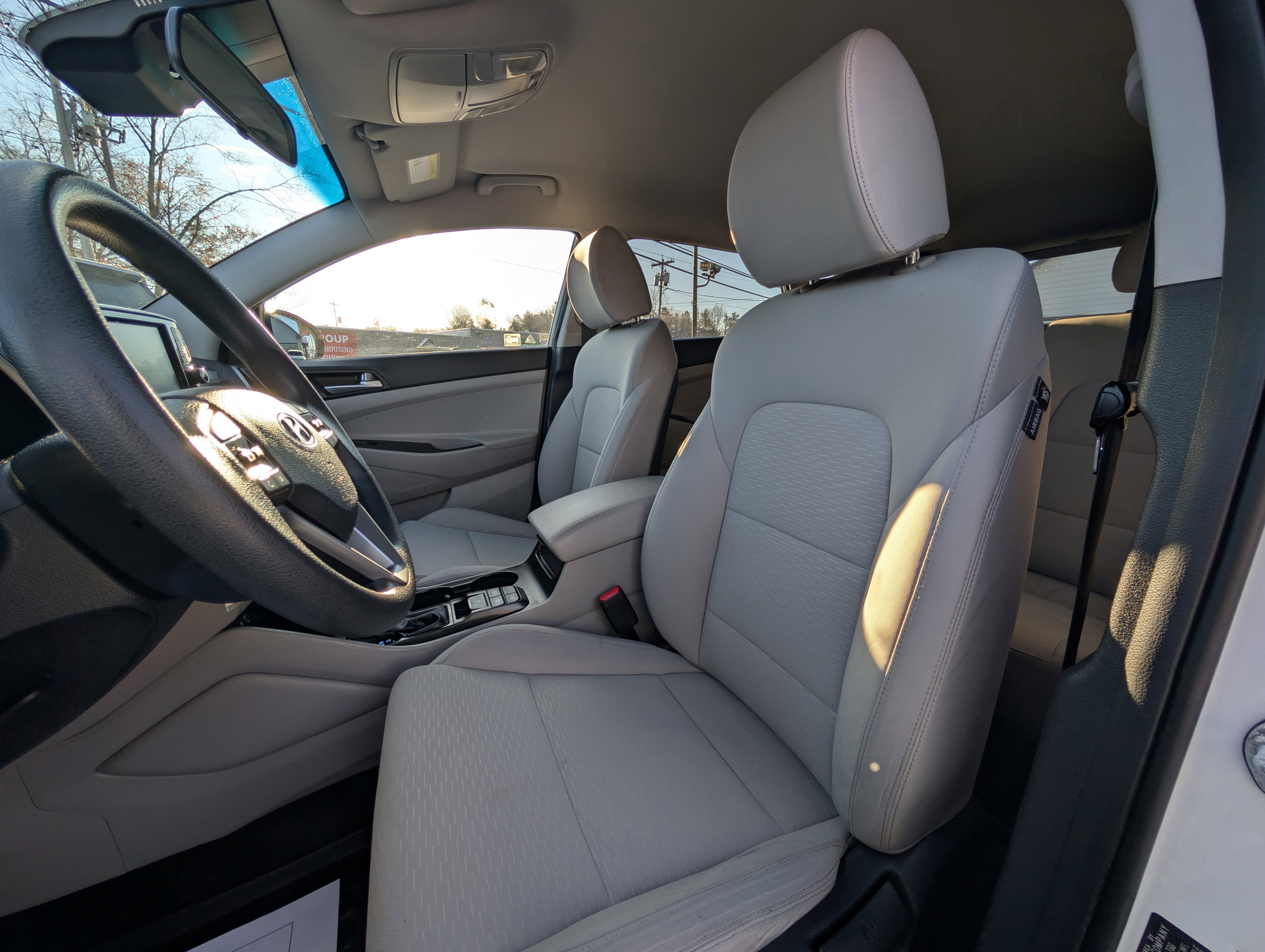 Used 2019 Hyundai Tucson SE image 26